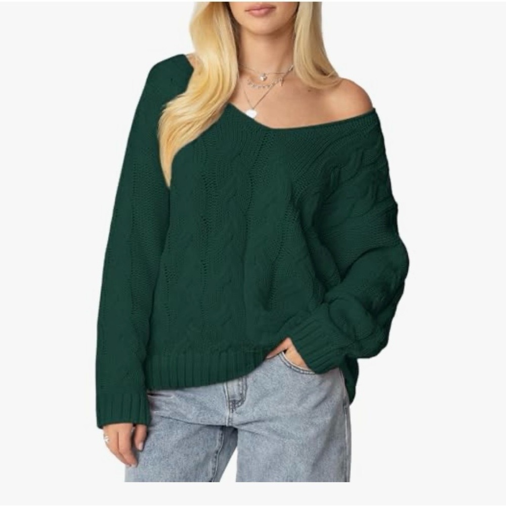Women’s Off-Shoulder Cable Knit Sweater - Dark Green